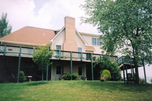 01c_BackOfHouseFullView2007.jpg