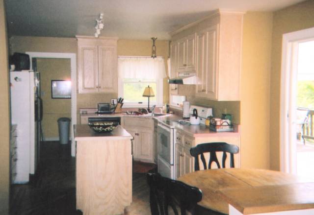 03j_FromLivingRoomToKitchen4.jpg